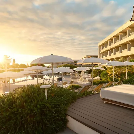 Pharos Hvar Bayhill Хвар