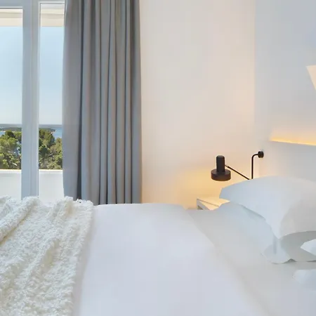 Готель Pharos Hvar Bayhill Хвар