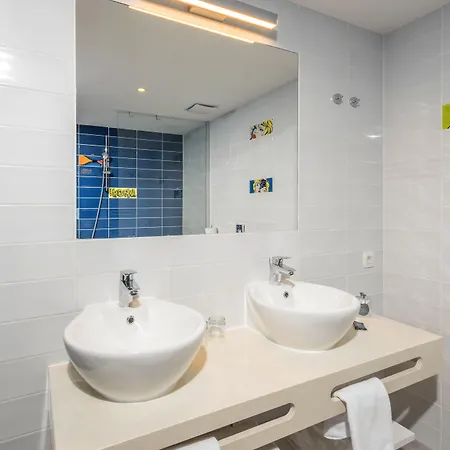 Готель Pharos Hvar Bayhill Хвар