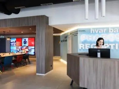 מלון Pharos Hvar Bayhill 3*