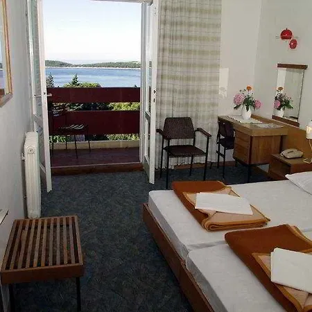 Pharos Hvar Bayhill Hotel 3*