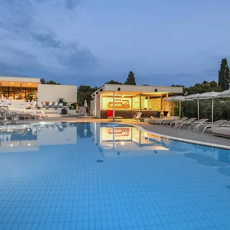 Hotel Pharos Hvar Bayhill 4*