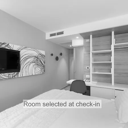 Pharos Hvar Bayhill 4*