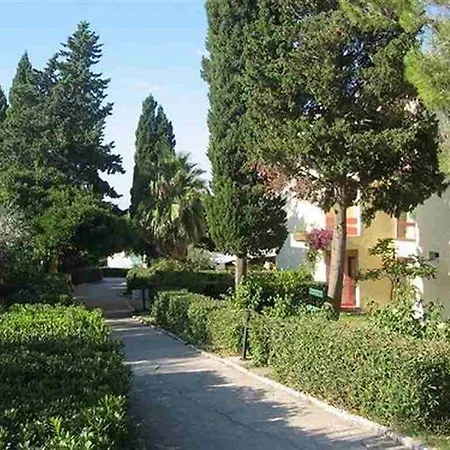 Hotel Pharos Hvar Bayhill 4*