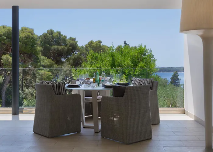 Pharos Hvar Bayhill 4* Hvar Town